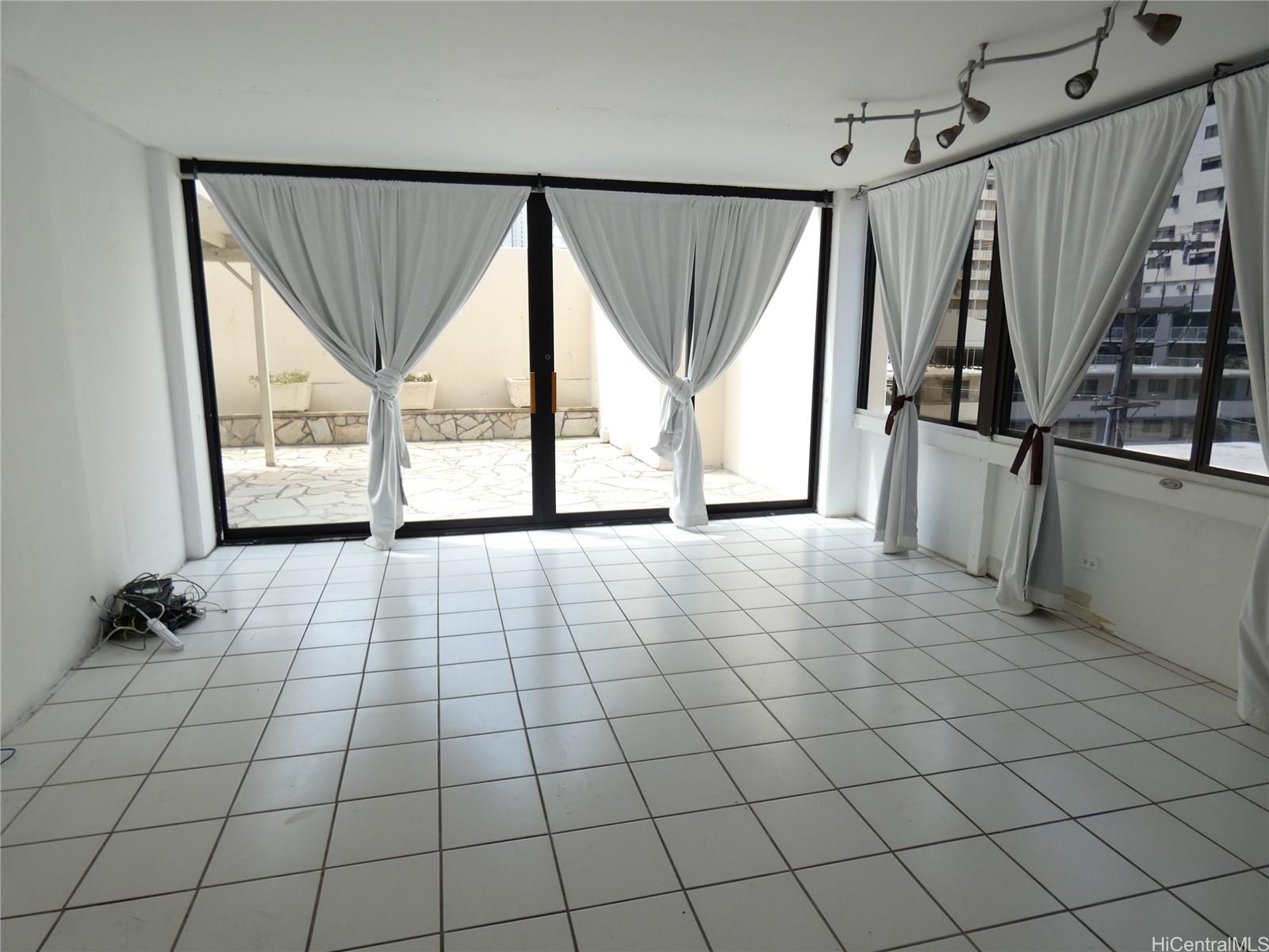 Waikiki Skytower condo # 502, Honolulu, Hawaii - photo 8 of 19