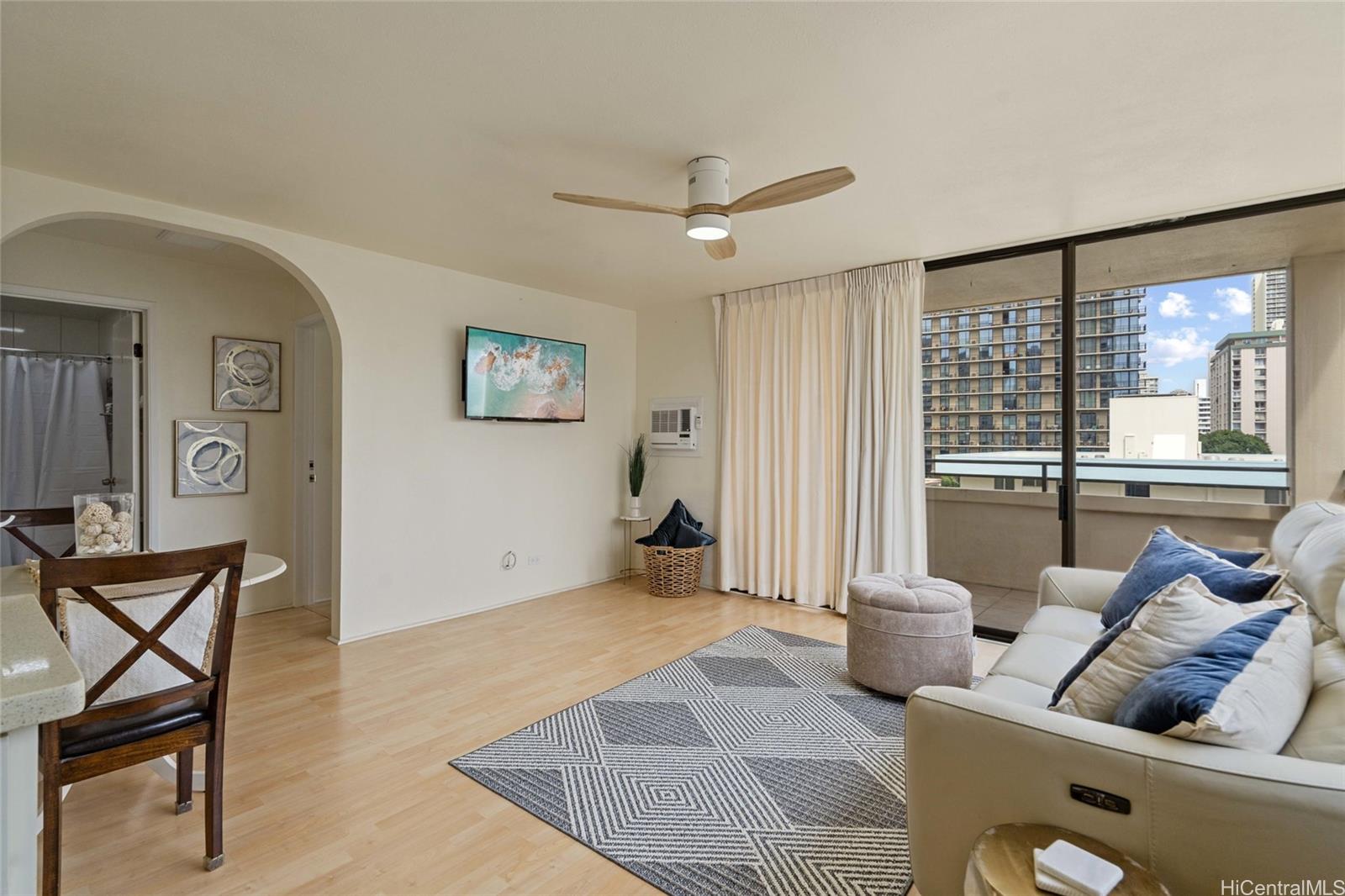 Waikiki Skytower condo # 901, Honolulu, Hawaii - photo 11 of 23