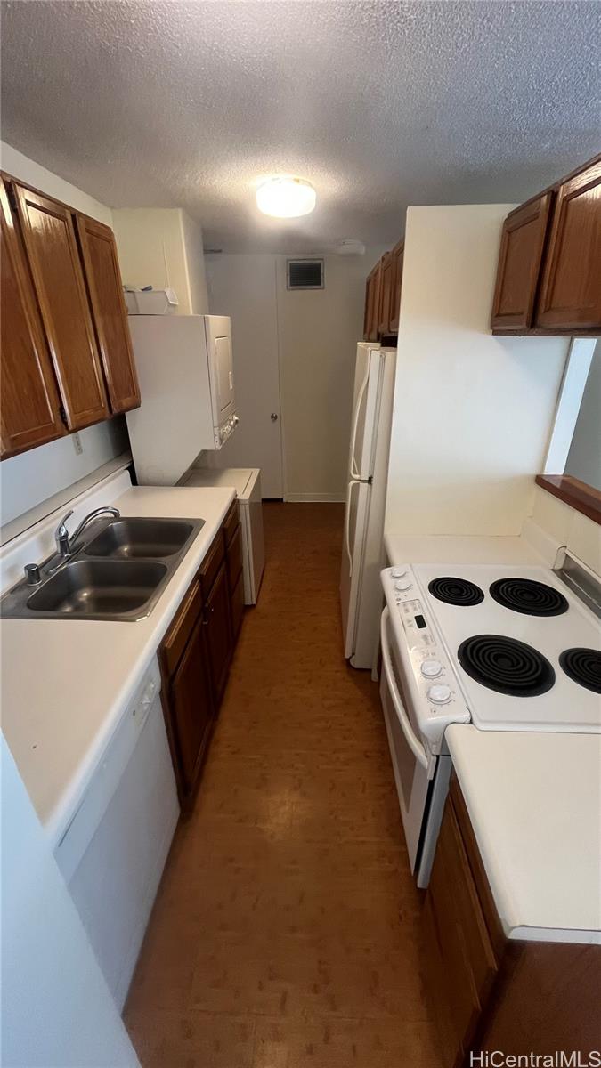 Waikiki Skyliner condo # 1204, Honolulu, Hawaii - photo 8 of 20