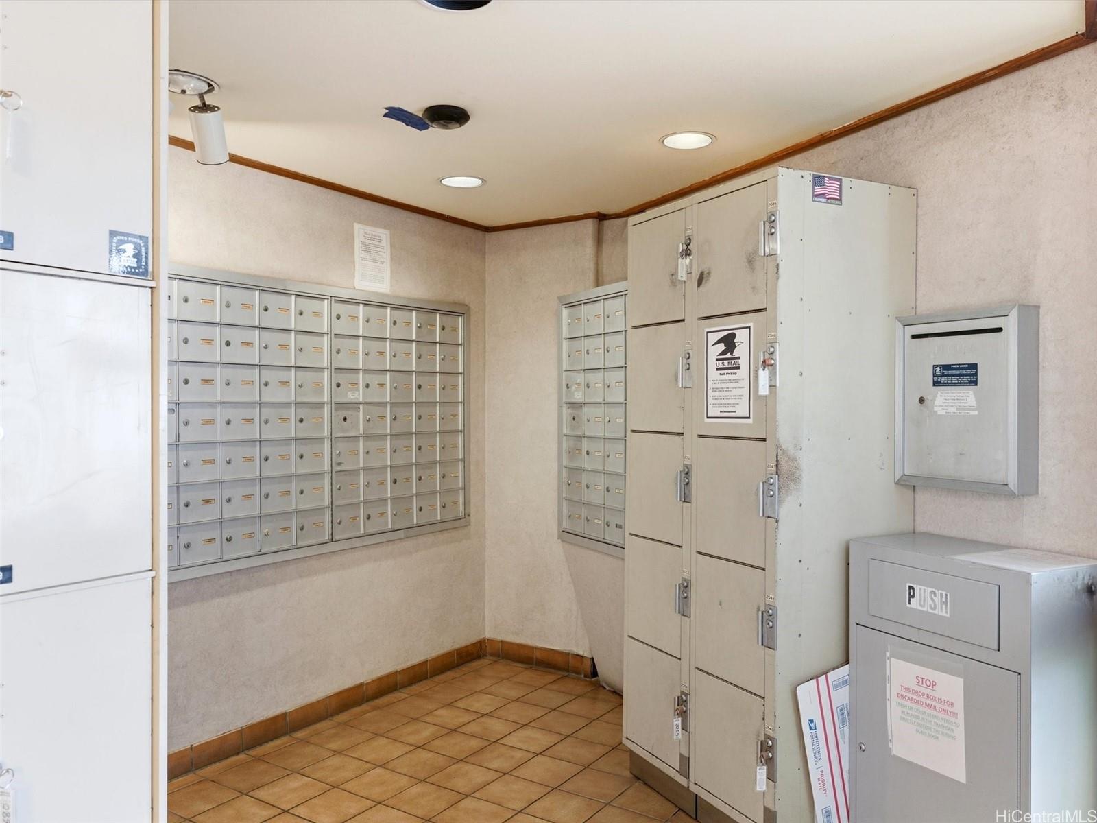 Waikiki Skyliner condo # 801, Honolulu, Hawaii - photo 15 of 18