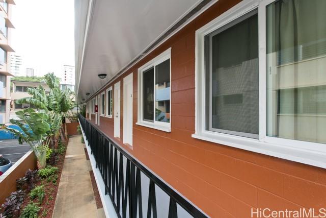 242 Kaiulani Ave Honolulu - Rental - photo 14 of 19