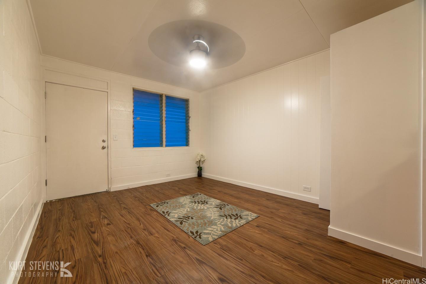 242 Kaiulani Ave Honolulu - Rental - photo 3 of 19