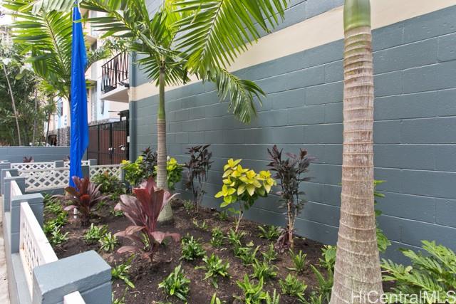 242 Kaiulani Ave Honolulu - Rental - photo 10 of 19