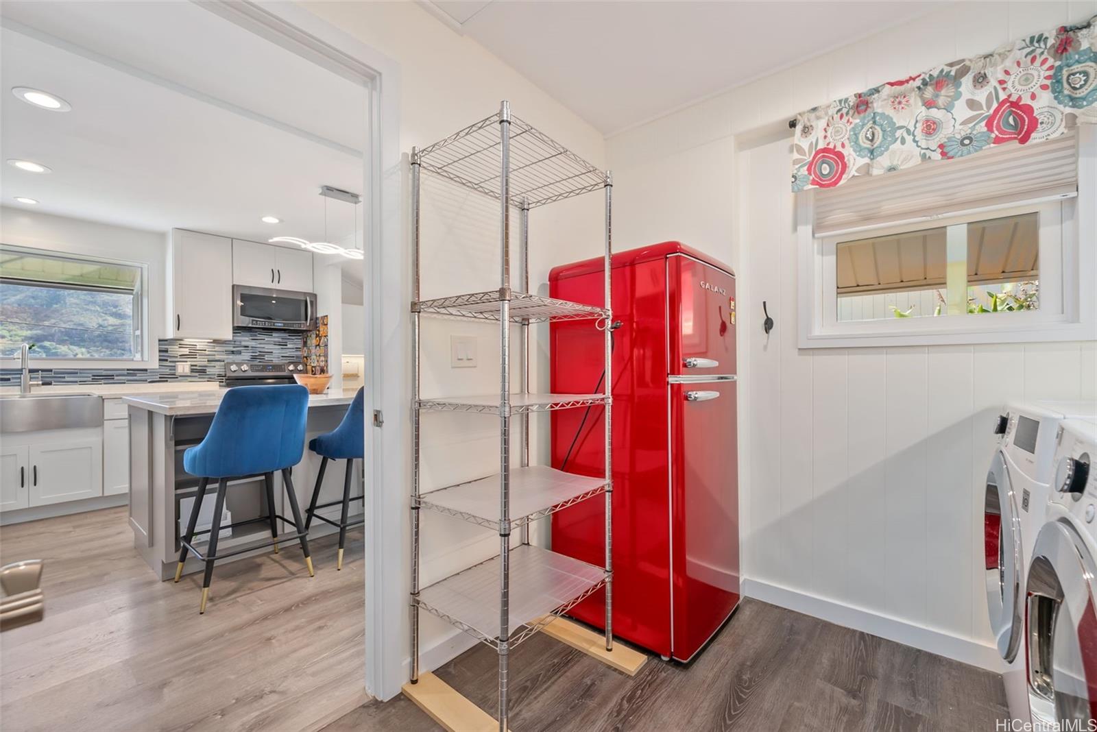 2420  Gardenia Street Palolo, Diamond Head home - photo 13 of 25