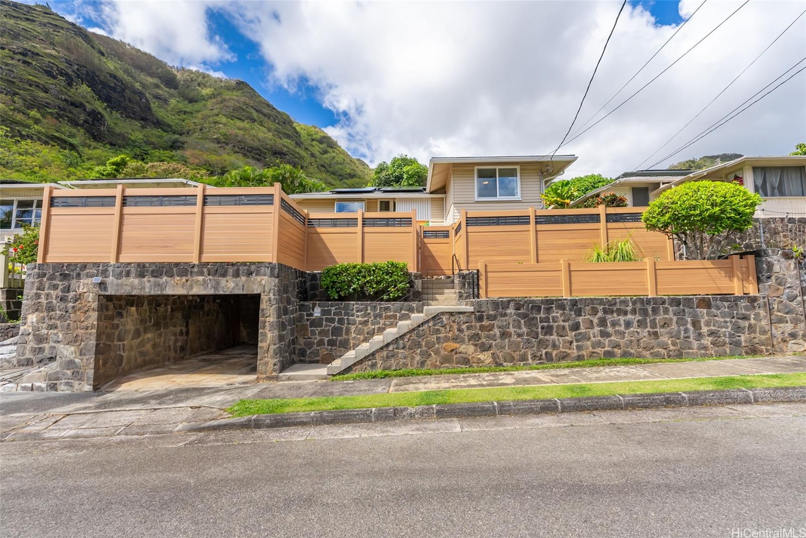 2420  Gardenia Street Palolo, Diamond Head home - photo 25 of 25