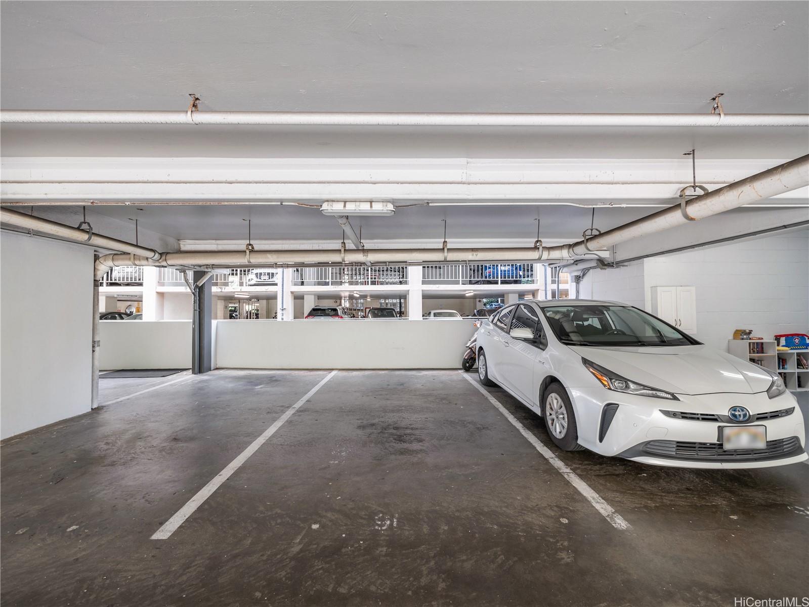 Ala Wai Townhouse condo # 1204, Honolulu, Hawaii - photo 24 of 24