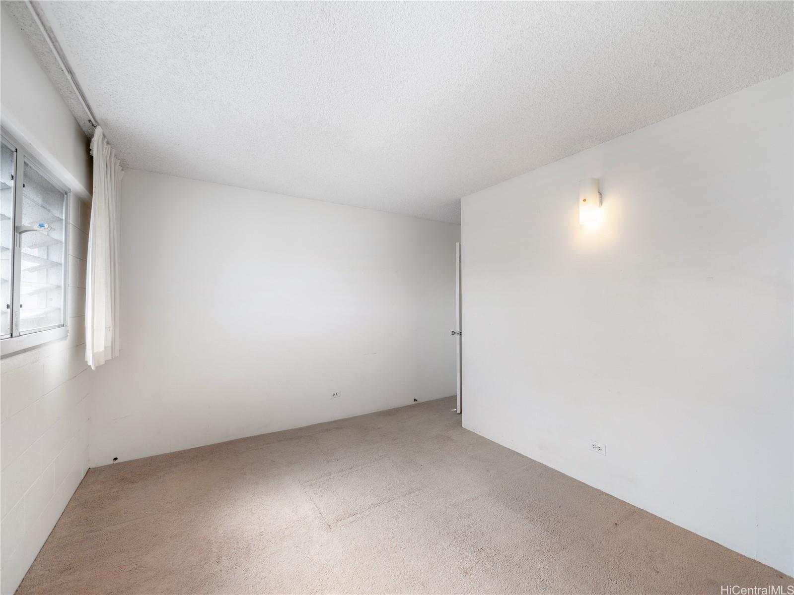 Ala Wai Townhouse condo # 1204, Honolulu, Hawaii - photo 6 of 24