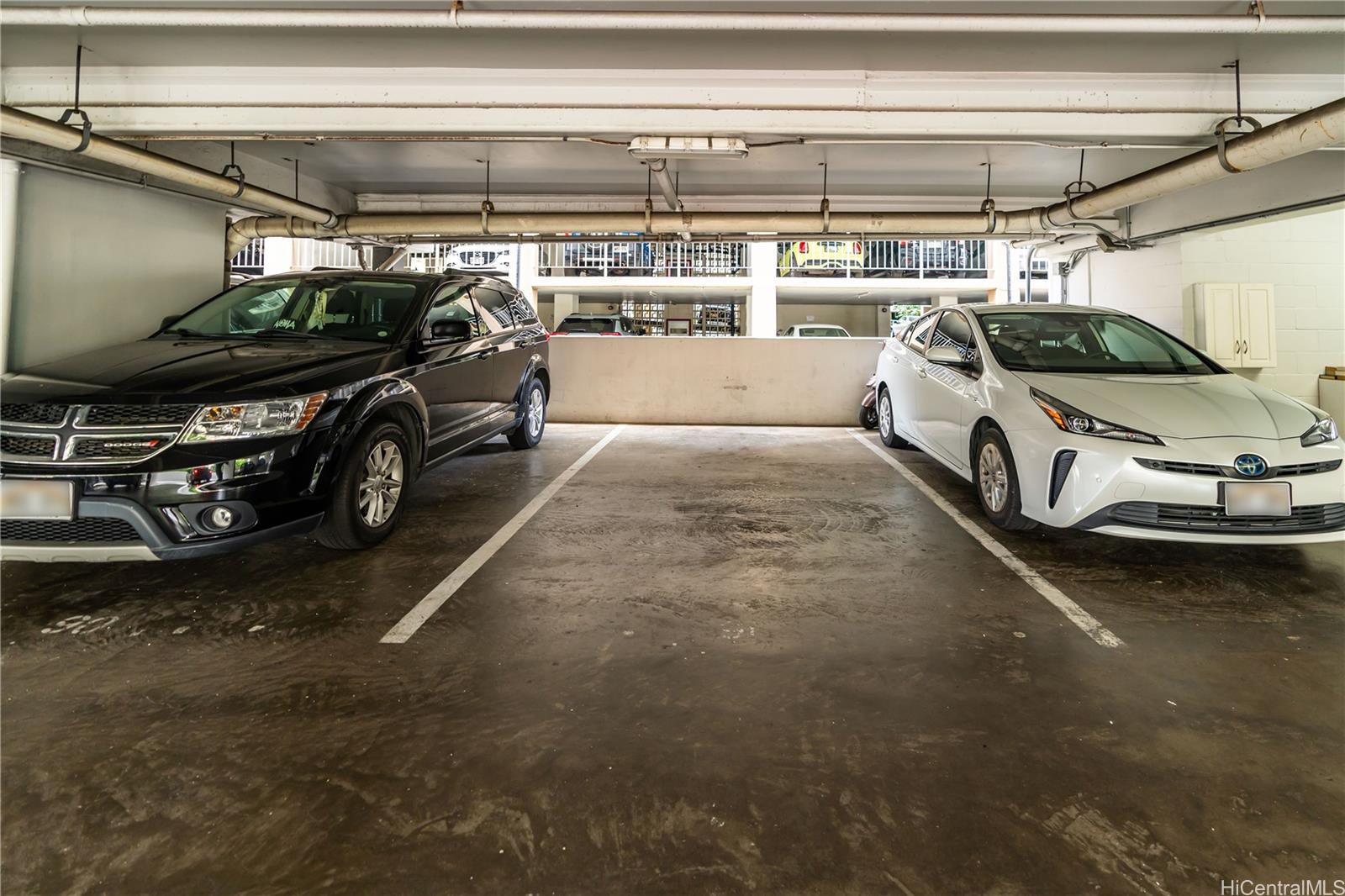 Ala Wai Townhouse condo # 902, Honolulu, Hawaii - photo 16 of 16