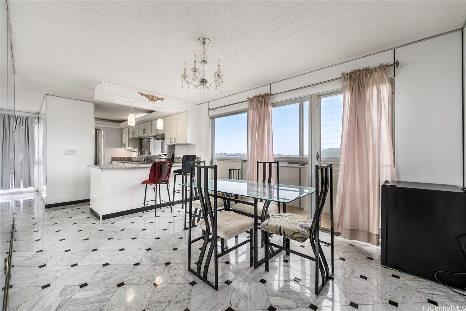 Ala Wai Townhouse condo # PH1, Honolulu, Hawaii - photo 16 of 25