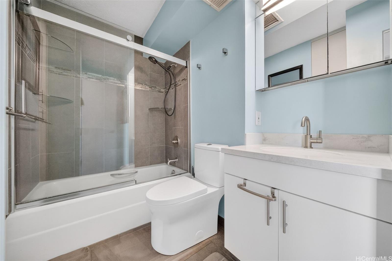 Ala Wai Townhouse condo # PH2, Honolulu, Hawaii - photo 13 of 23