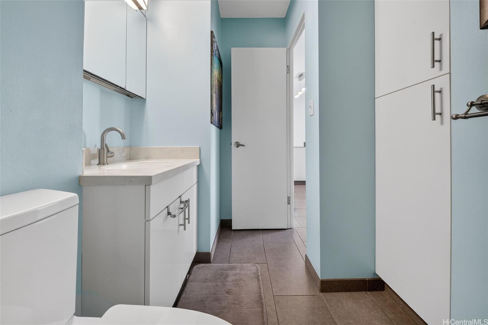 Ala Wai Townhouse condo # PH2, Honolulu, Hawaii - photo 14 of 25