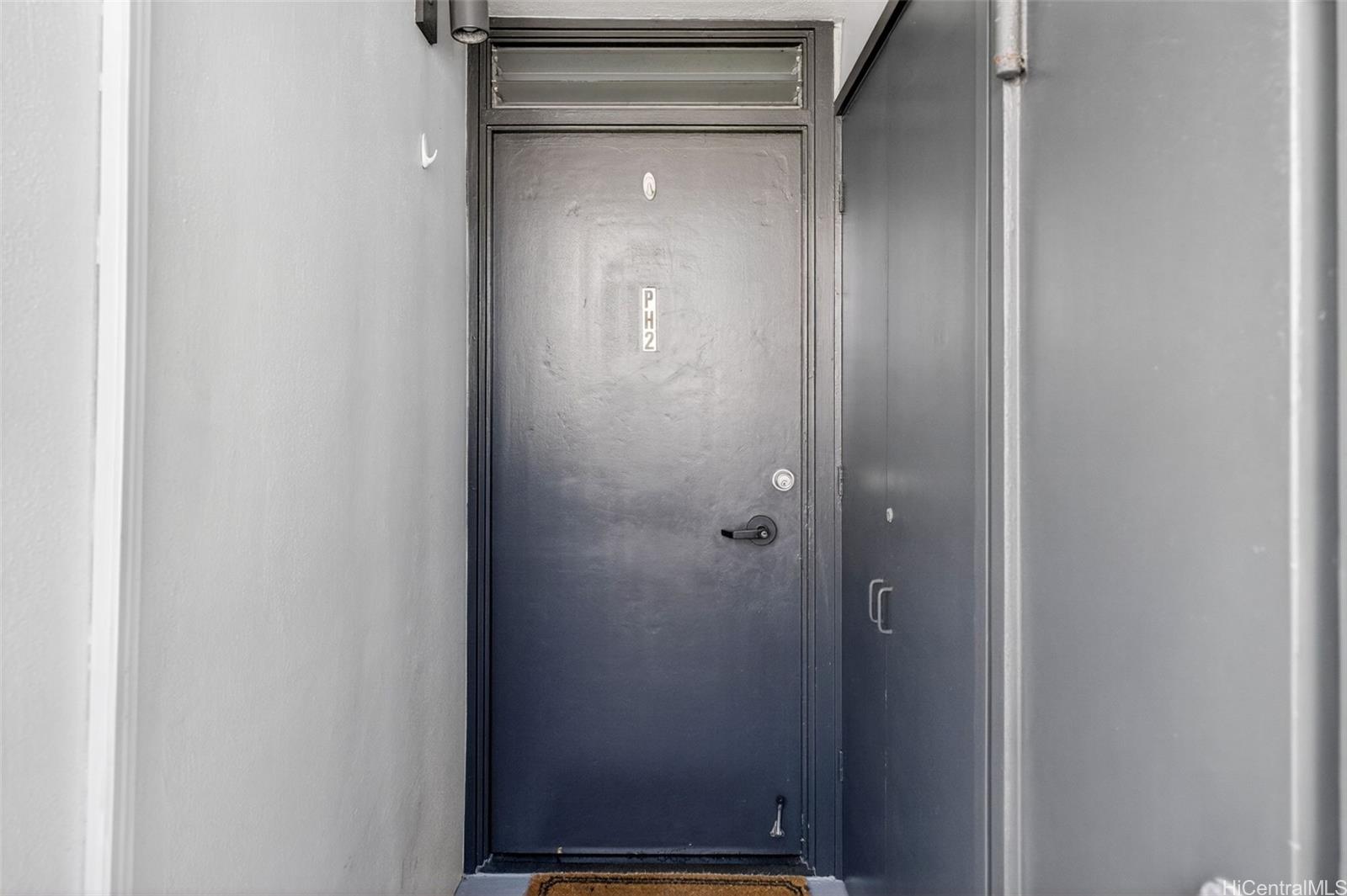 Ala Wai Townhouse condo # PH2, Honolulu, Hawaii - photo 16 of 23