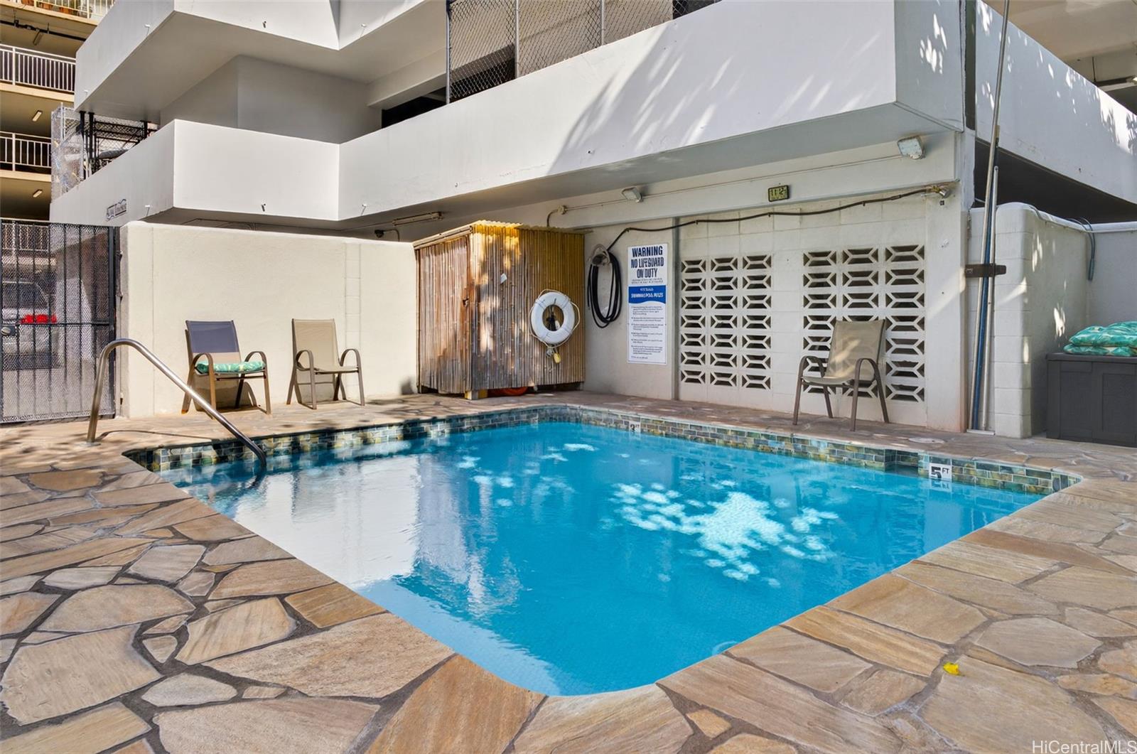 Ala Wai Townhouse condo # PH2, Honolulu, Hawaii - photo 18 of 23