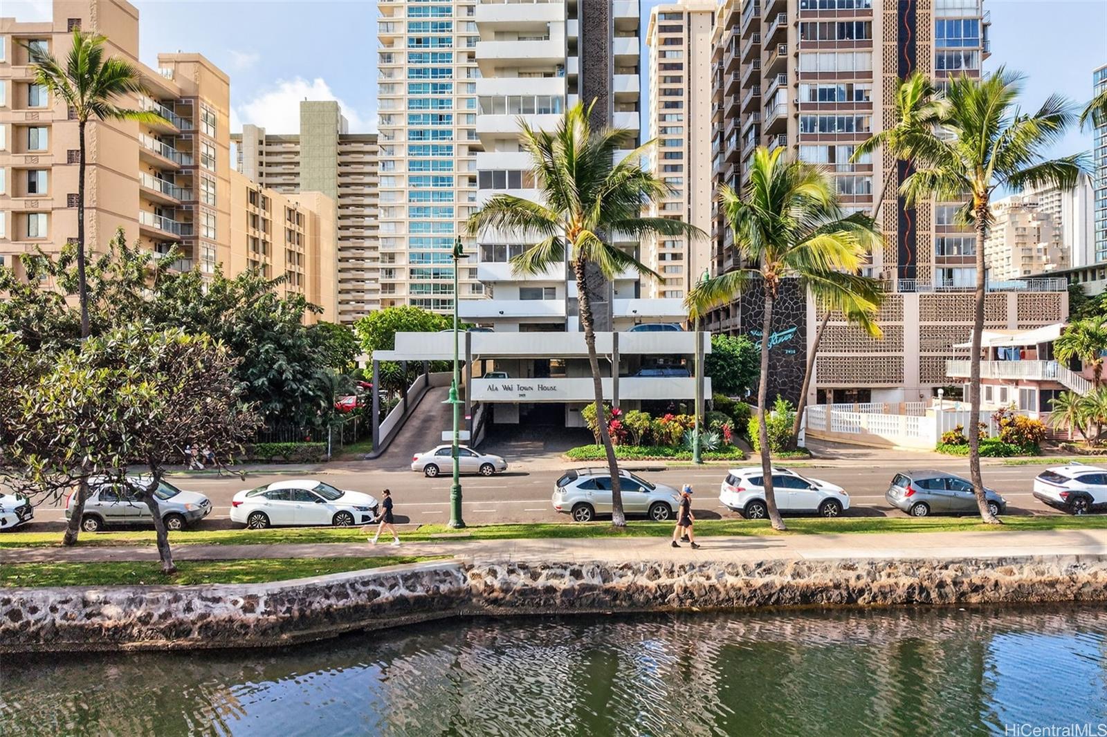 Ala Wai Townhouse condo # PH2, Honolulu, Hawaii - photo 22 of 25