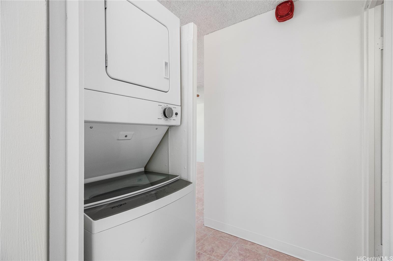 Waikiki Townhouse condo # 1103, Honolulu, Hawaii - photo 11 of 16