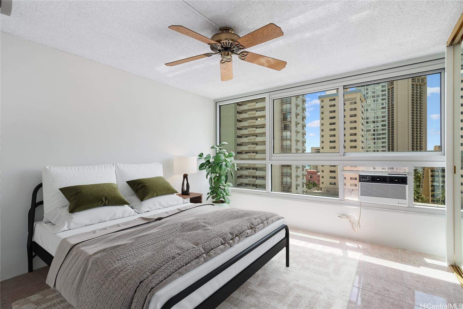 Waikiki Townhouse condo # 1103, Honolulu, Hawaii - photo 12 of 16