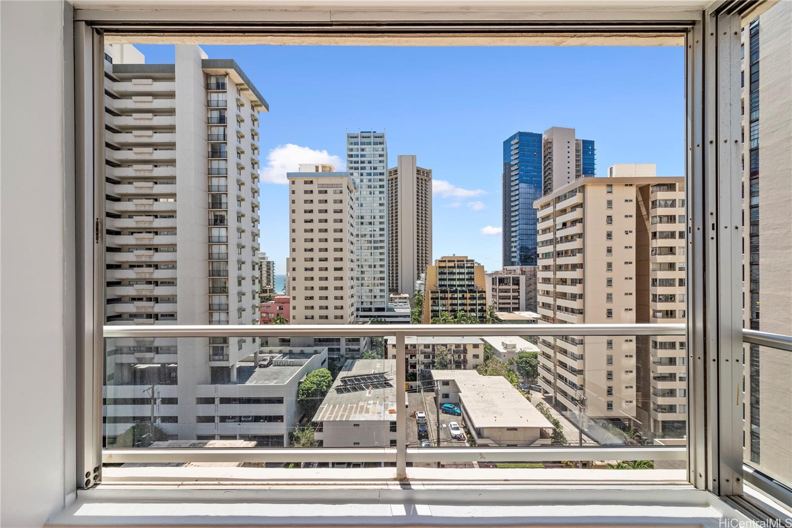 Waikiki Townhouse condo # 1103, Honolulu, Hawaii - photo 8 of 16