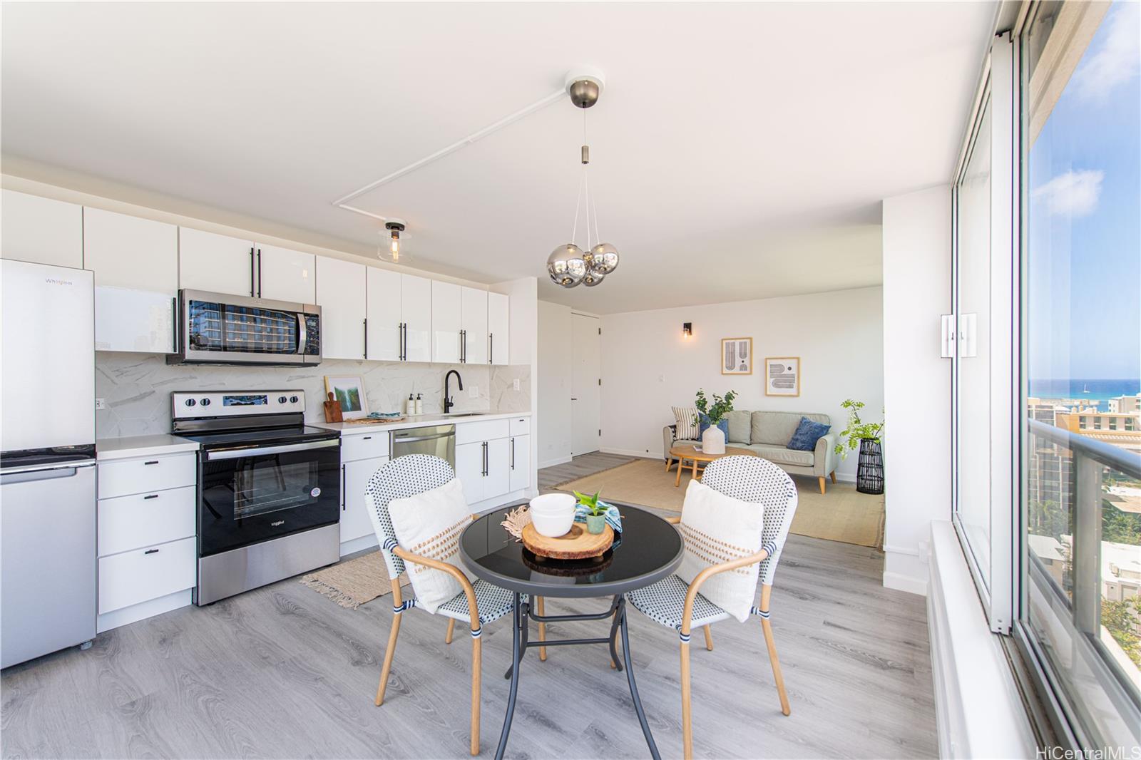 Waikiki Townhouse 1602, 2421 Tusitala Street, Honolulu Waikiki