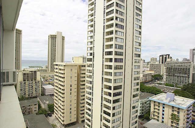 Waikiki Townhouse condo # 1802, Honolulu, Hawaii - photo 4 of 10