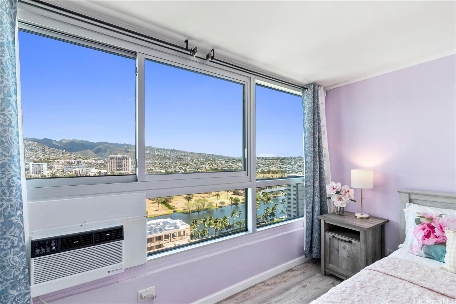 Waikiki Townhouse condo # 1902, Honolulu, Hawaii - photo 11 of 20