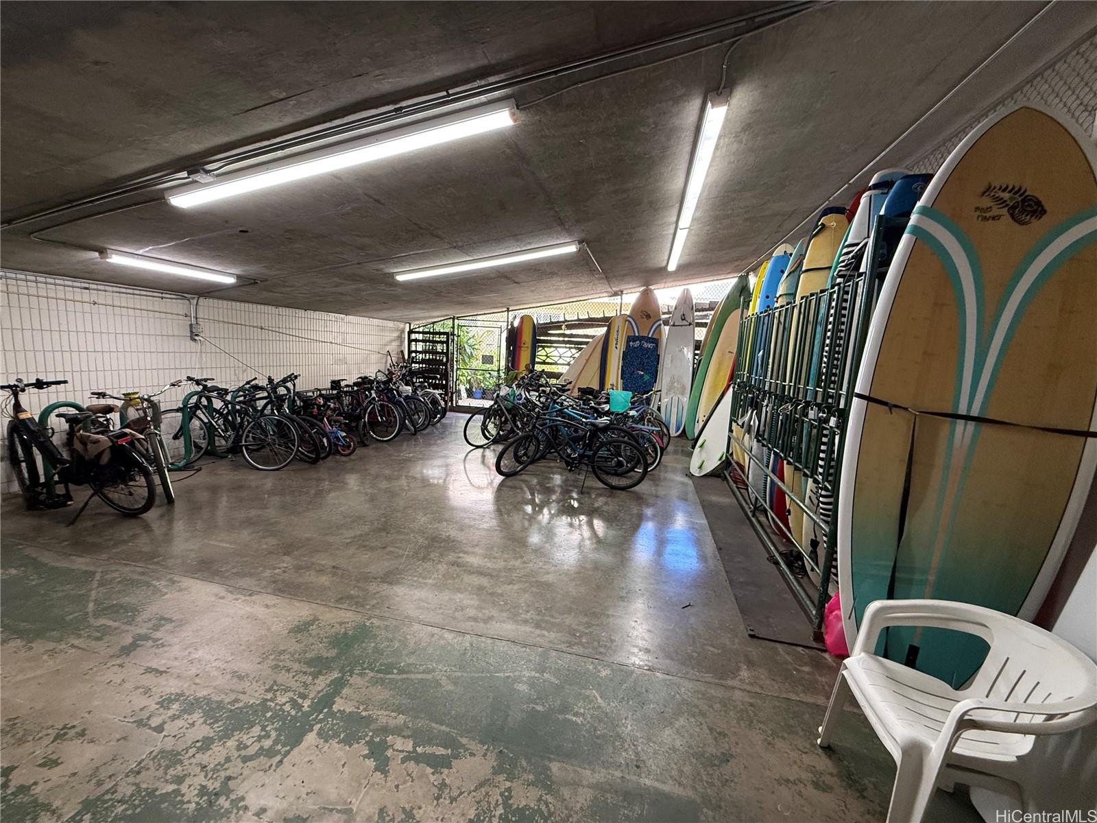 Waikiki Townhouse condo # 1902, Honolulu, Hawaii - photo 19 of 20