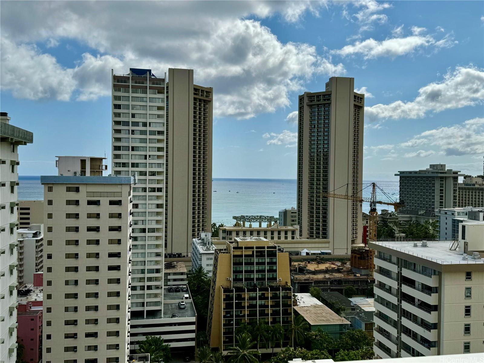 2421 Tusitala Street Honolulu - Rental - photo 2 of 20