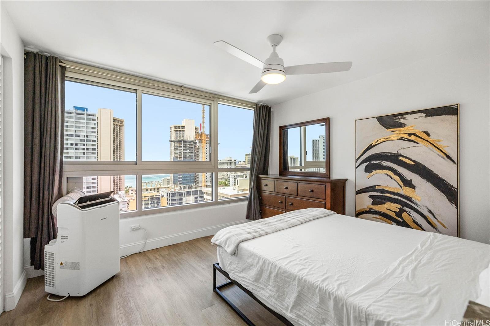 Waikiki Townhouse condo # 2204, Honolulu, Hawaii - photo 11 of 22