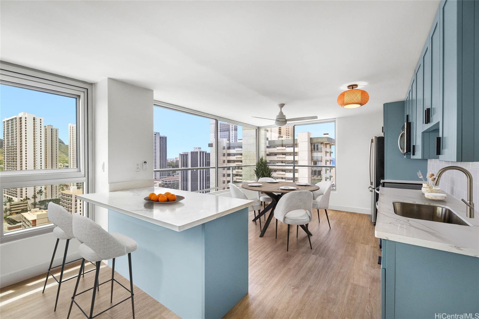 Waikiki Townhouse condo # 2204, Honolulu, Hawaii - photo 4 of 23