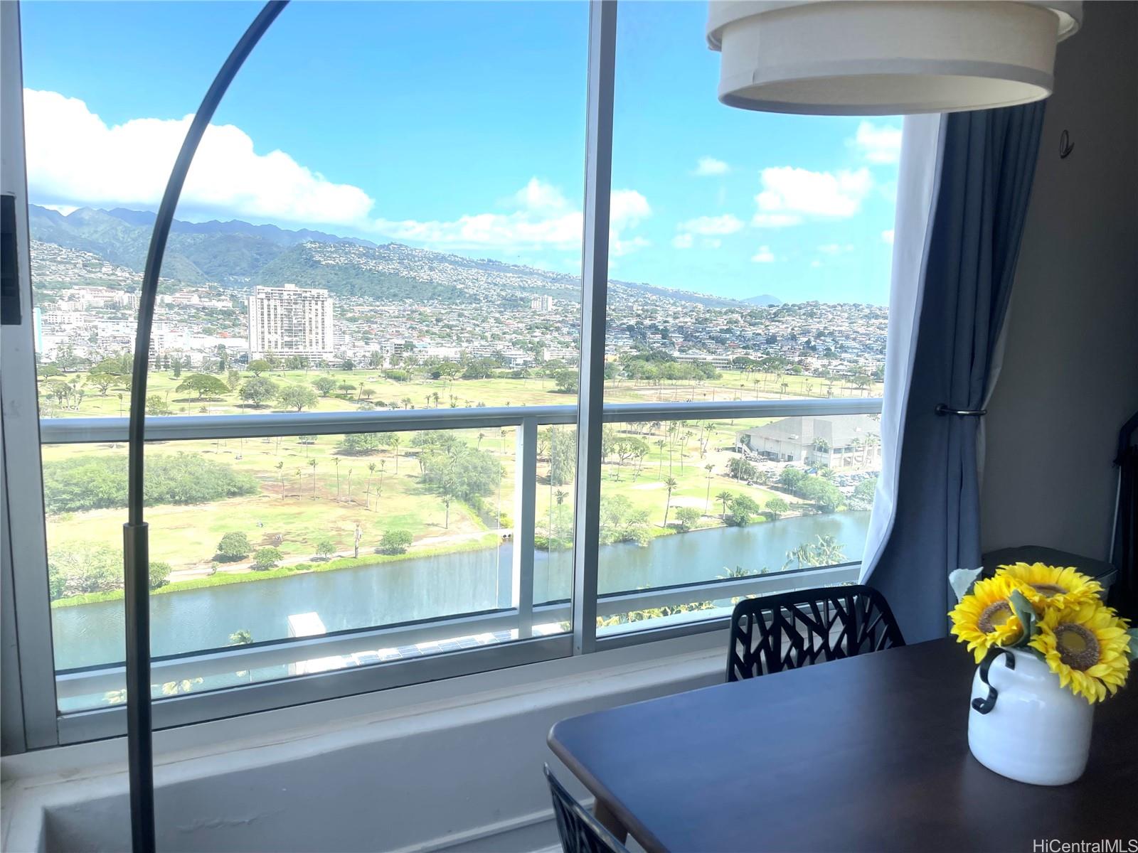 Waikiki Townhouse condo # 2302, Honolulu, Hawaii - photo 5 of 14