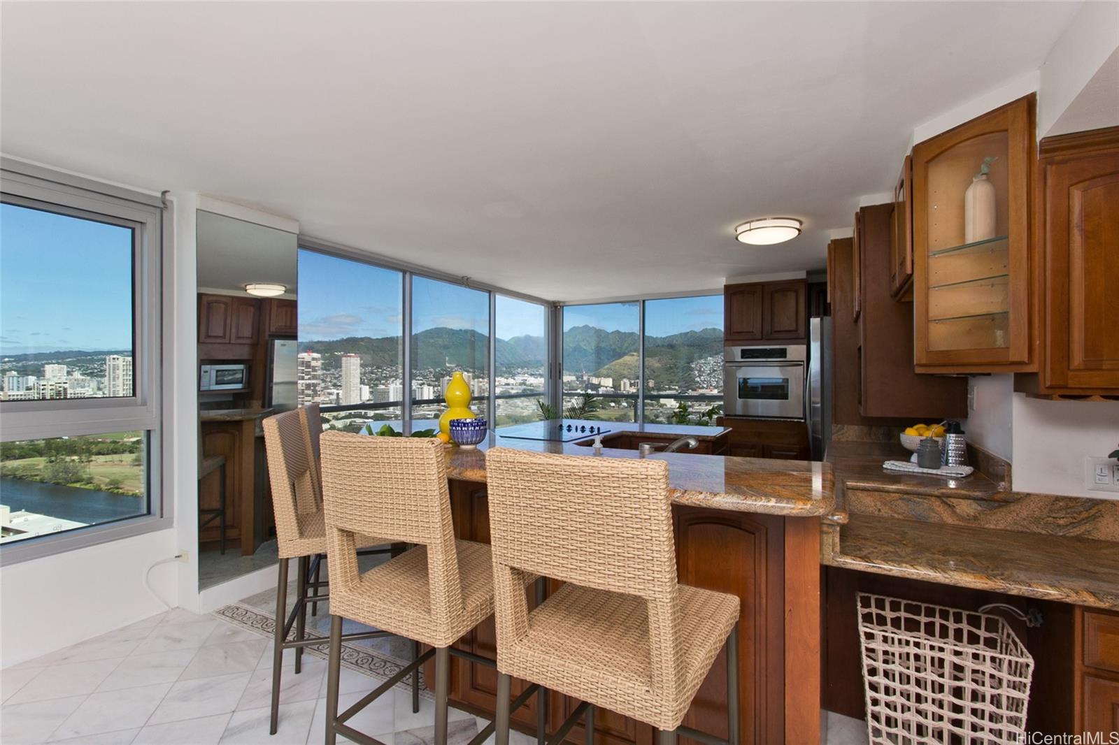 Waikiki Townhouse condo # 2903, Honolulu, Hawaii - photo 11 of 19