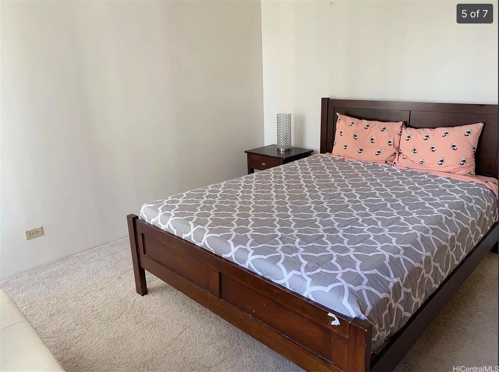 Waikiki Townhouse condo # 402, Honolulu, Hawaii - photo 3 of 6