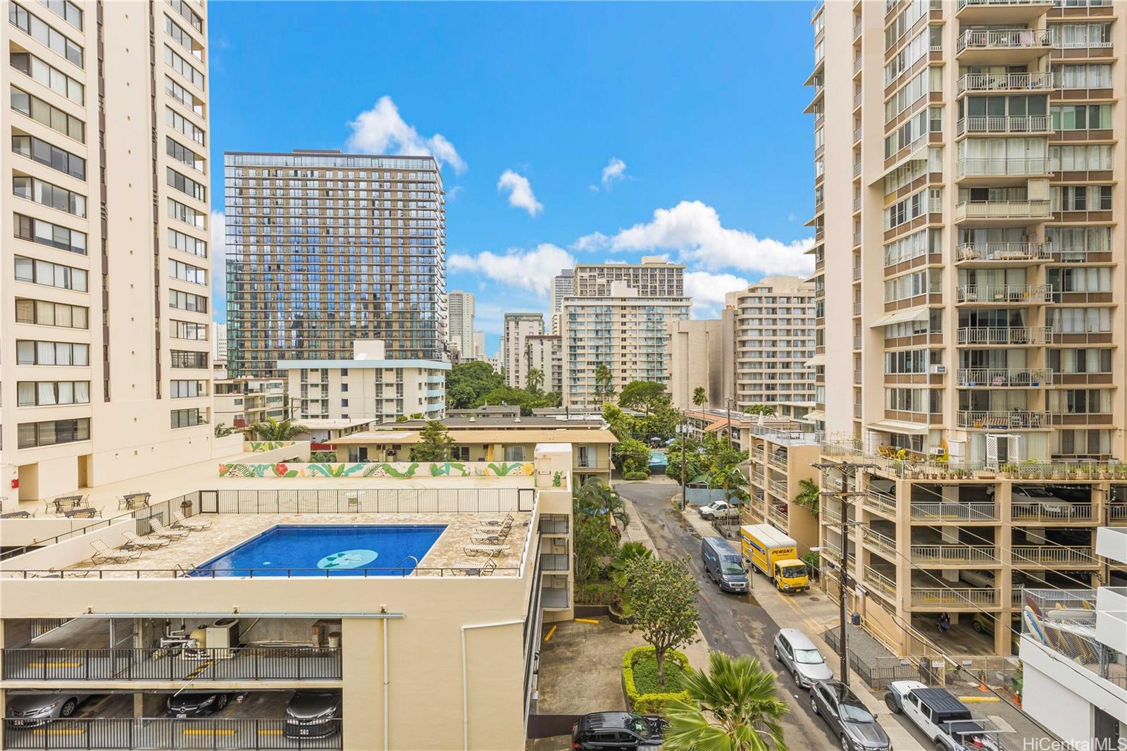 Waikiki Townhouse condo # 602, Honolulu, Hawaii - photo 16 of 25