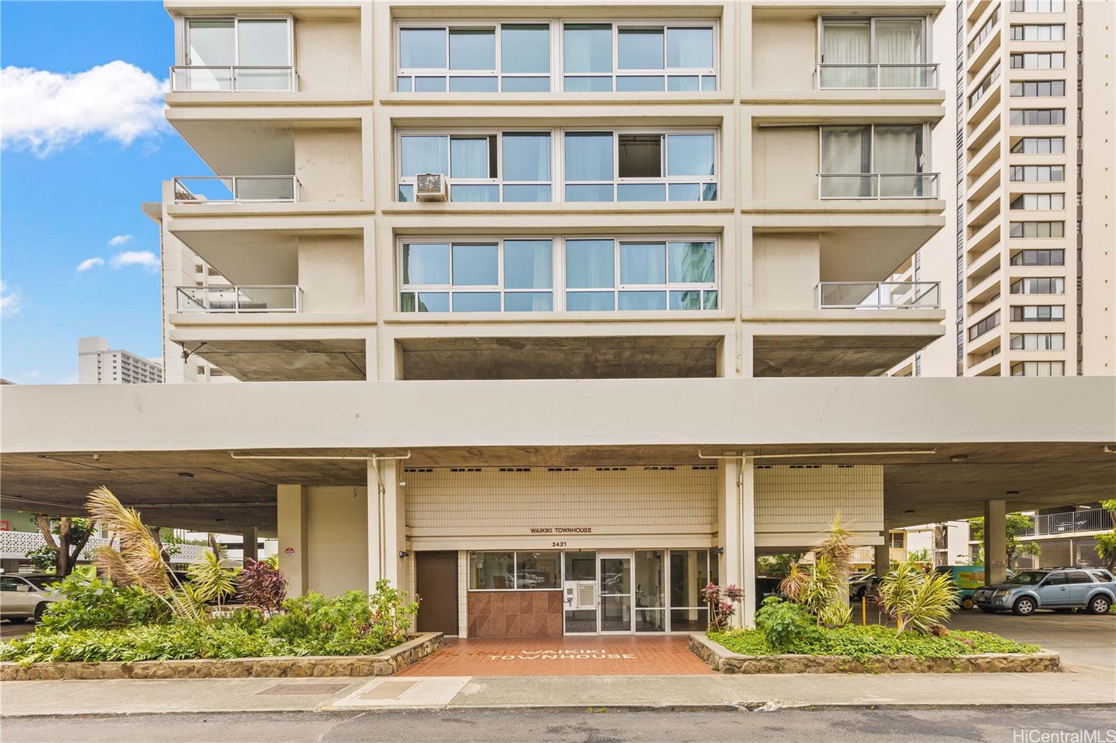 Waikiki Townhouse condo # 602, Honolulu, Hawaii - photo 23 of 25