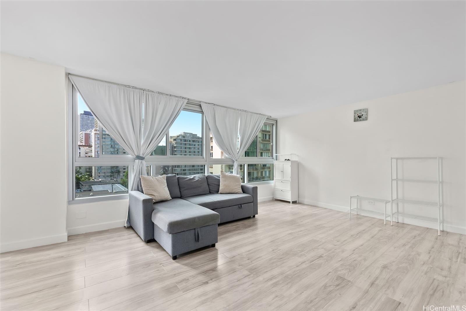 Waikiki Townhouse condo # 803, Honolulu, Hawaii - photo 2 of 16