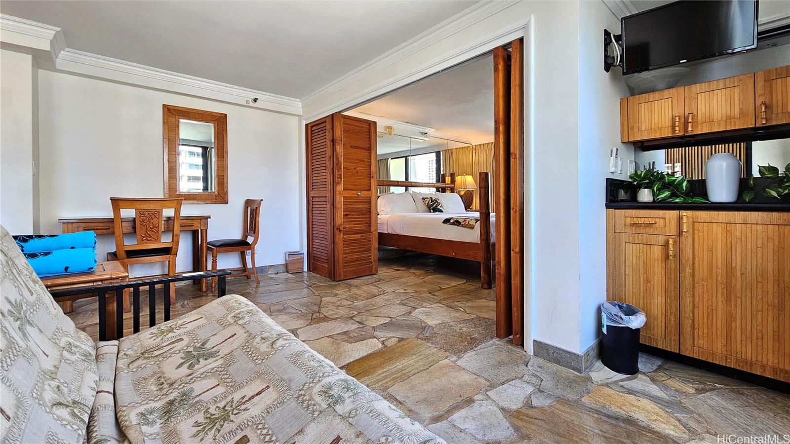 Bamboo condo # 1104, Honolulu, Hawaii - photo 15 of 22