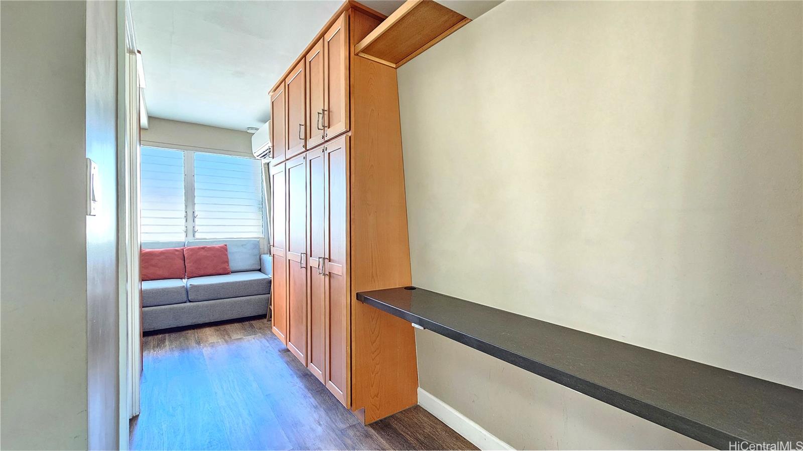 Bamboo condo # 1401, Honolulu, Hawaii - photo 10 of 24