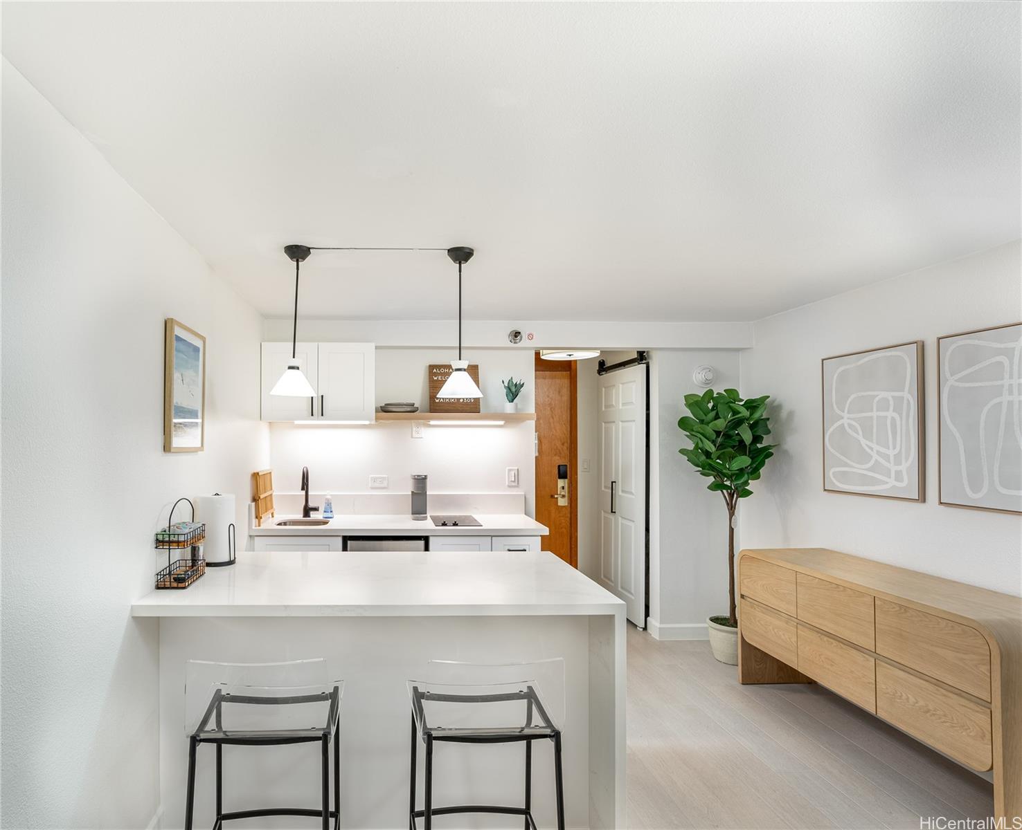 Bamboo condo # 309, Honolulu, Hawaii - photo 12 of 19