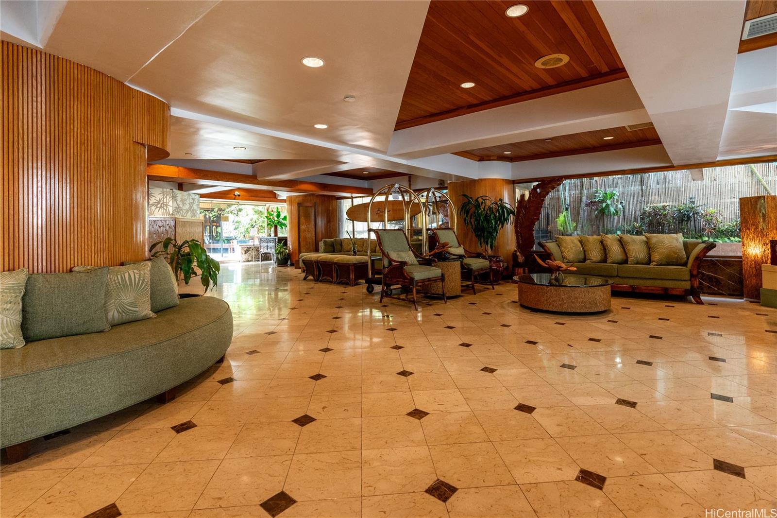 Bamboo condo # 309, Honolulu, Hawaii - photo 15 of 19