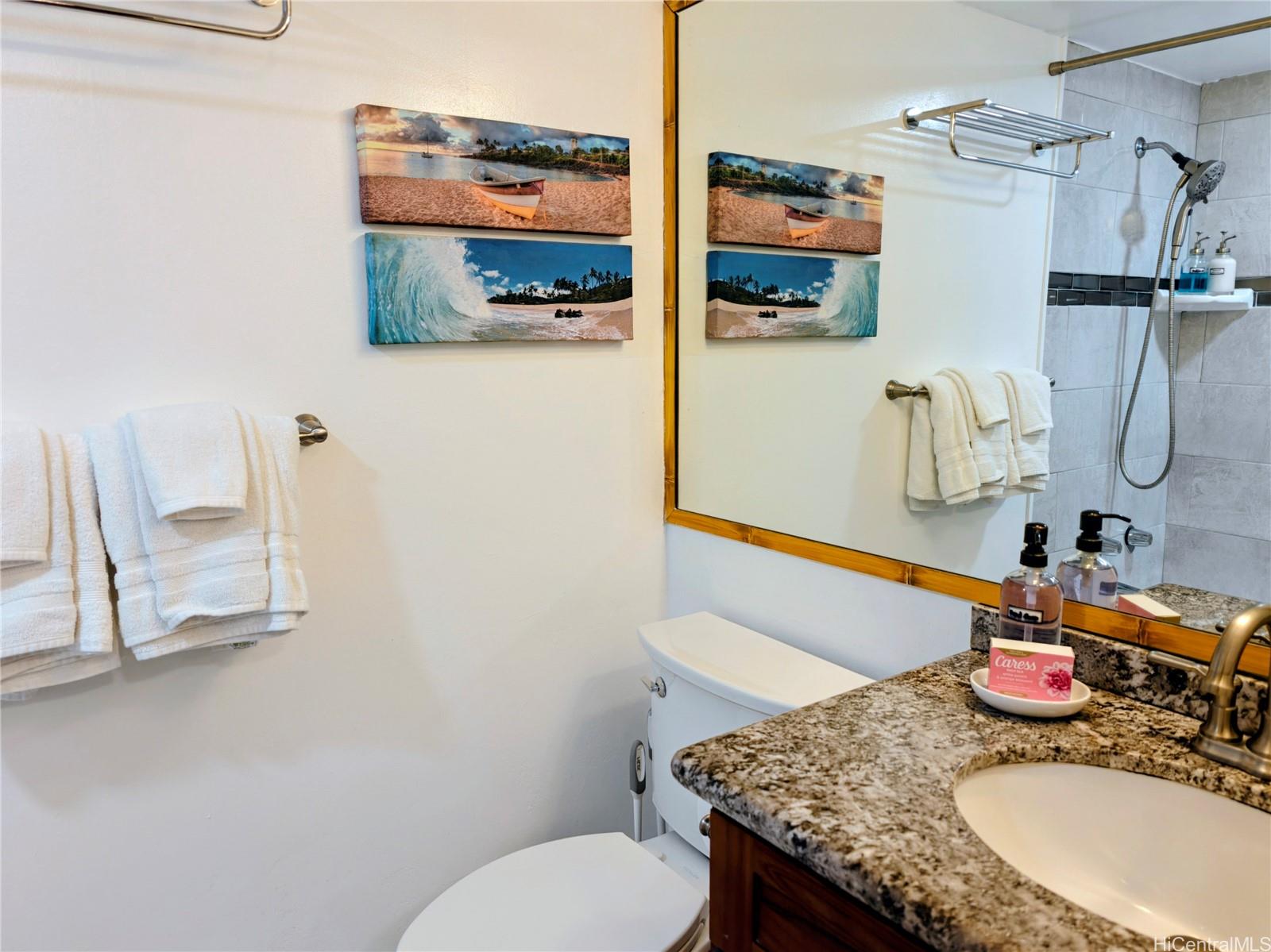 Bamboo condo # 405, Honolulu, Hawaii - photo 4 of 21