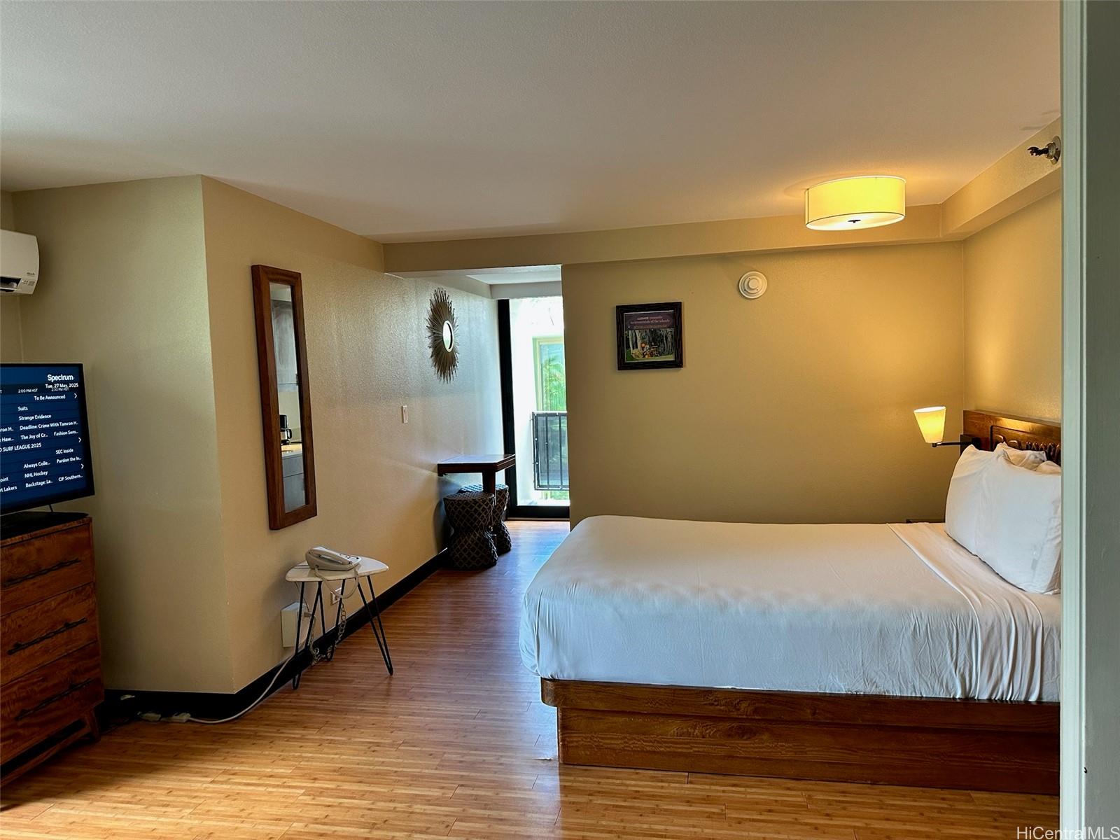 Bamboo condo # 410, Honolulu, Hawaii - photo 2 of 19