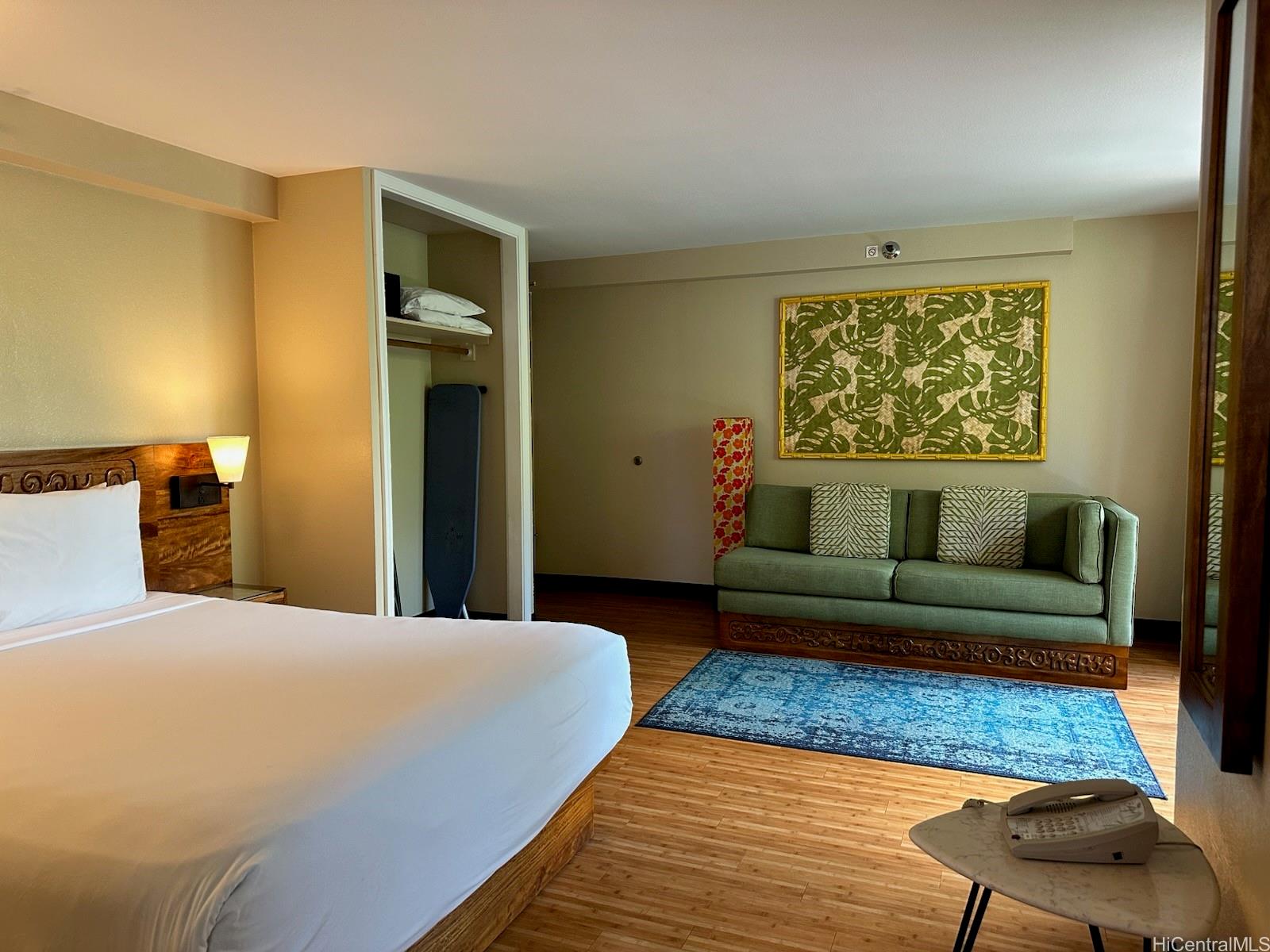 Bamboo condo # 410, Honolulu, Hawaii - photo 5 of 19