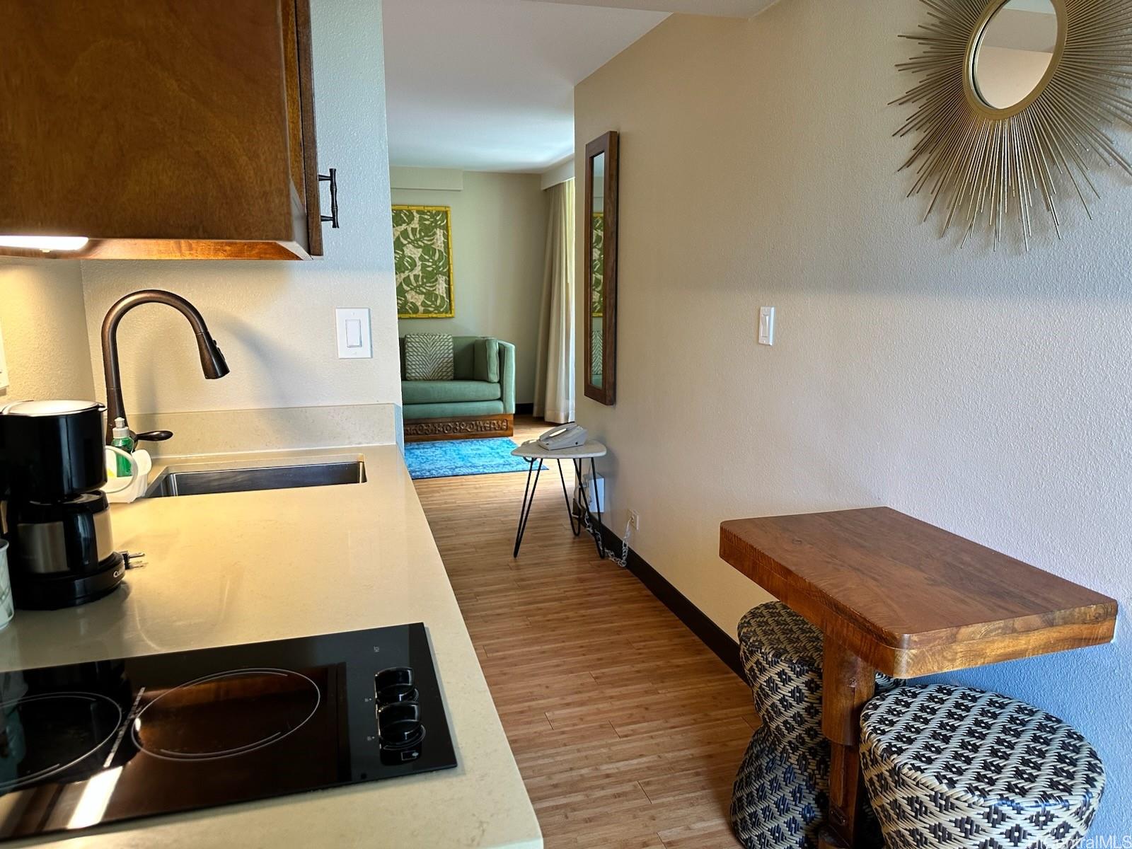 Bamboo condo # 410, Honolulu, Hawaii - photo 7 of 19