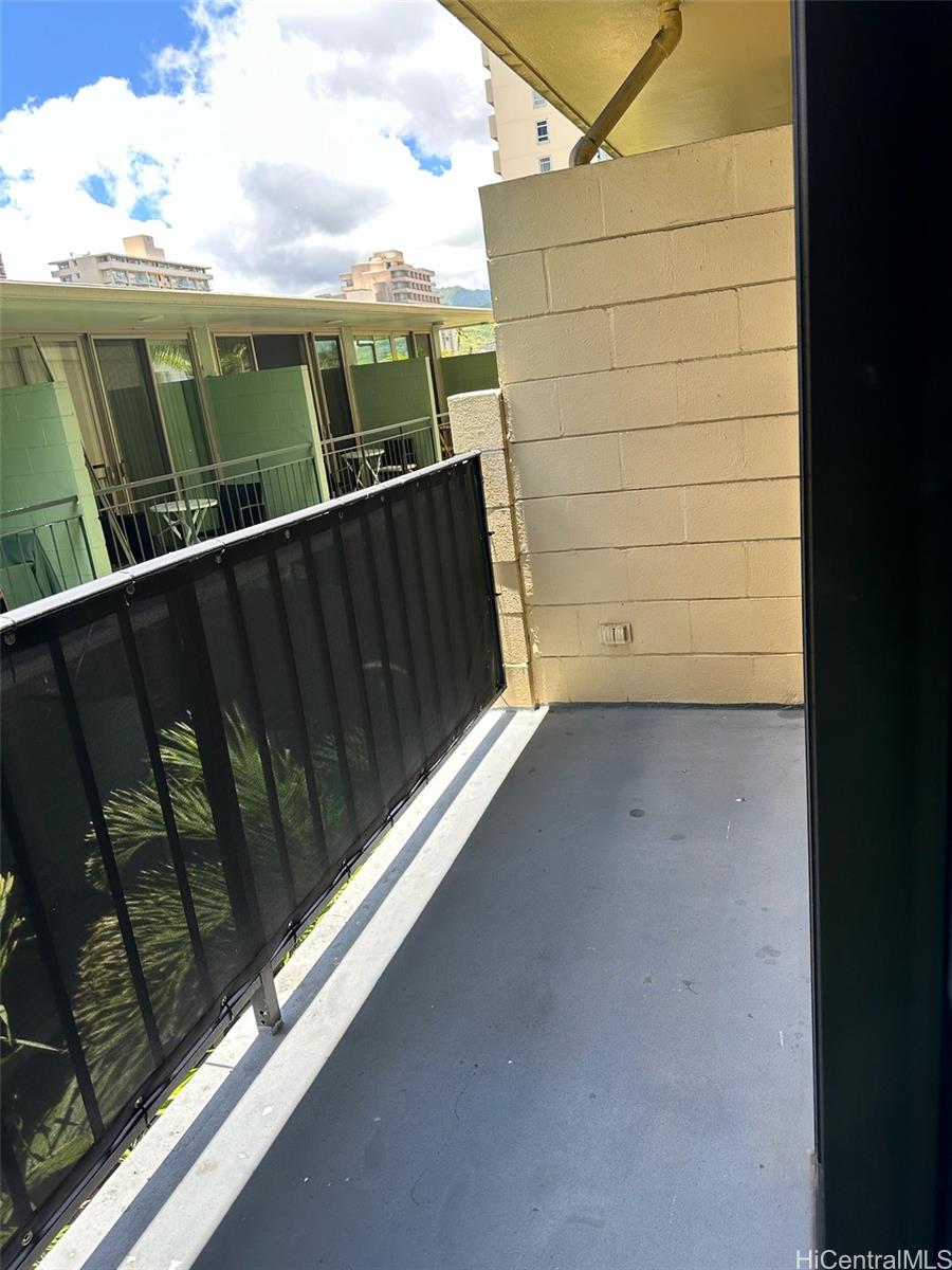 Bamboo condo # 410, Honolulu, Hawaii - photo 9 of 19