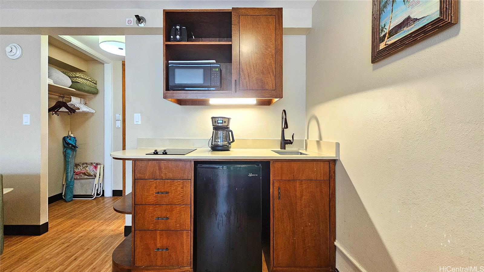 Bamboo condo # 502, Honolulu, Hawaii - photo 10 of 24