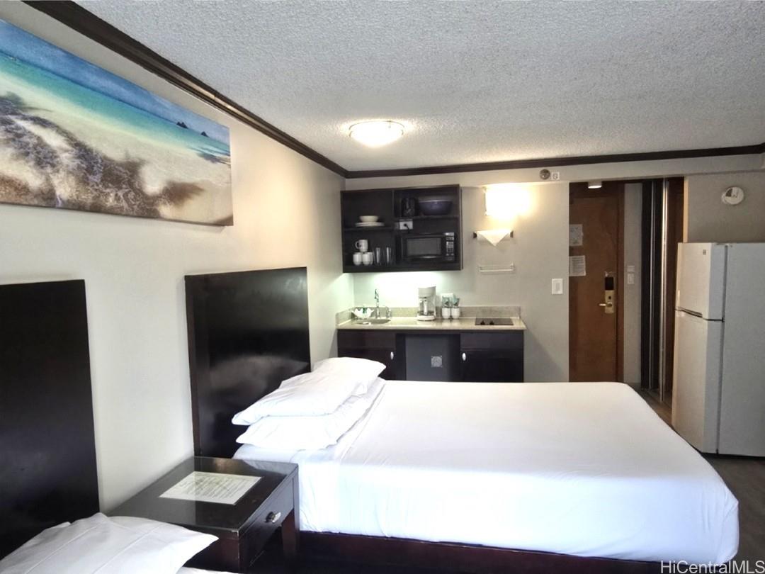 Bamboo condo # 503, Honolulu, Hawaii - photo 5 of 16