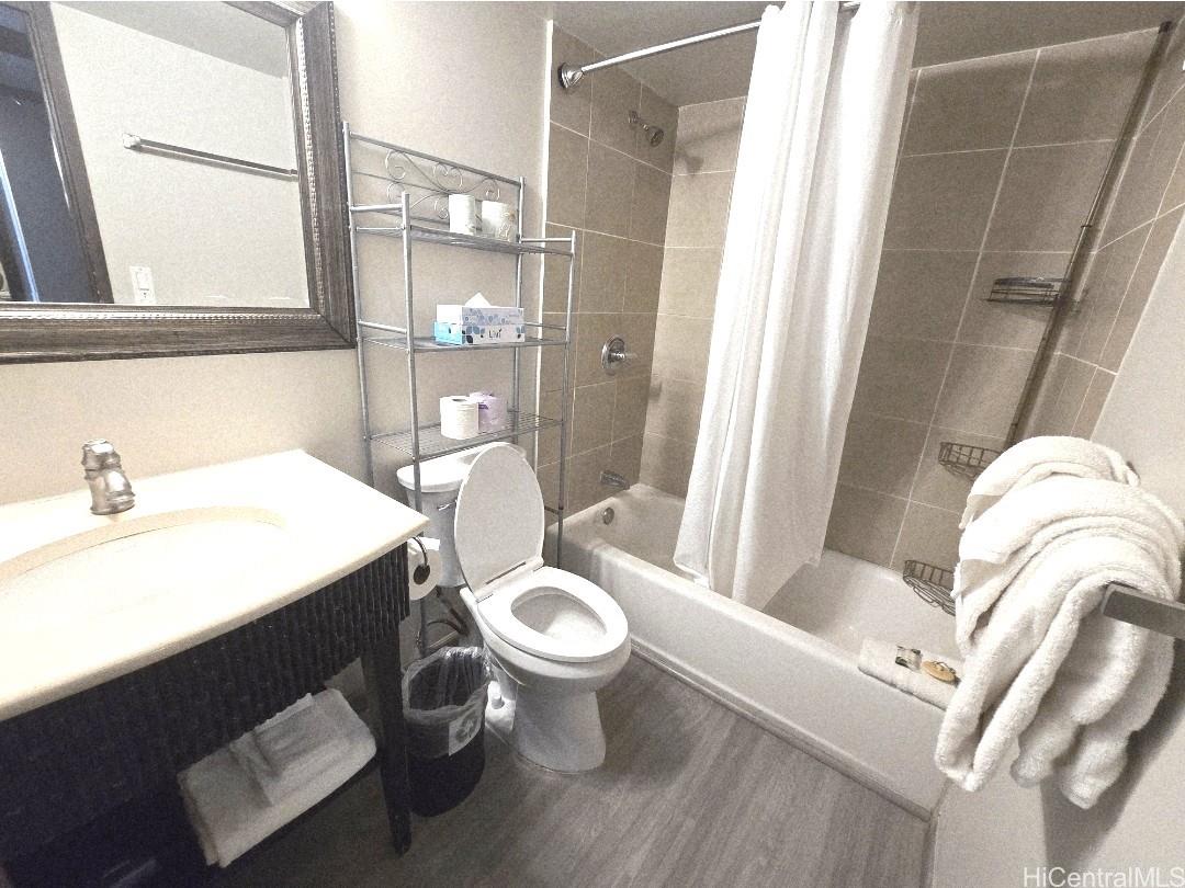 Bamboo condo # 503, Honolulu, Hawaii - photo 6 of 16