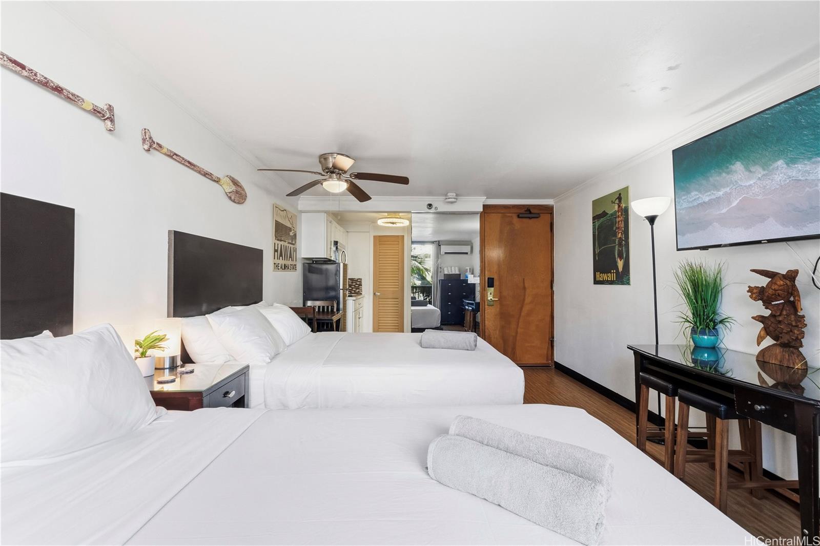 Bamboo condo # 506, Honolulu, Hawaii - photo 2 of 21