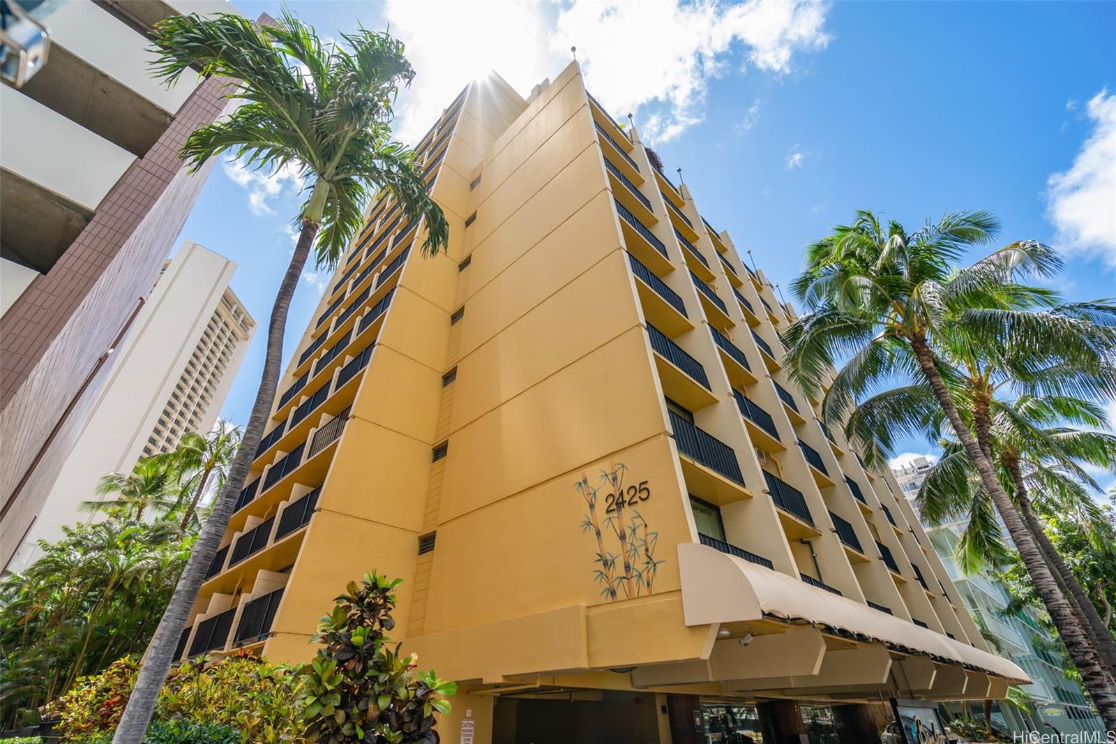 Bamboo condo # 608, Honolulu, Hawaii - photo 23 of 25