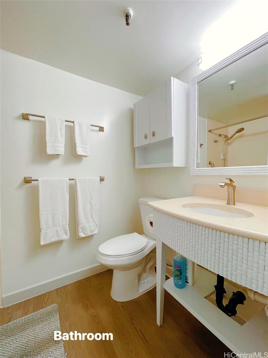 Bamboo condo # 805, Honolulu, Hawaii - photo 7 of 13