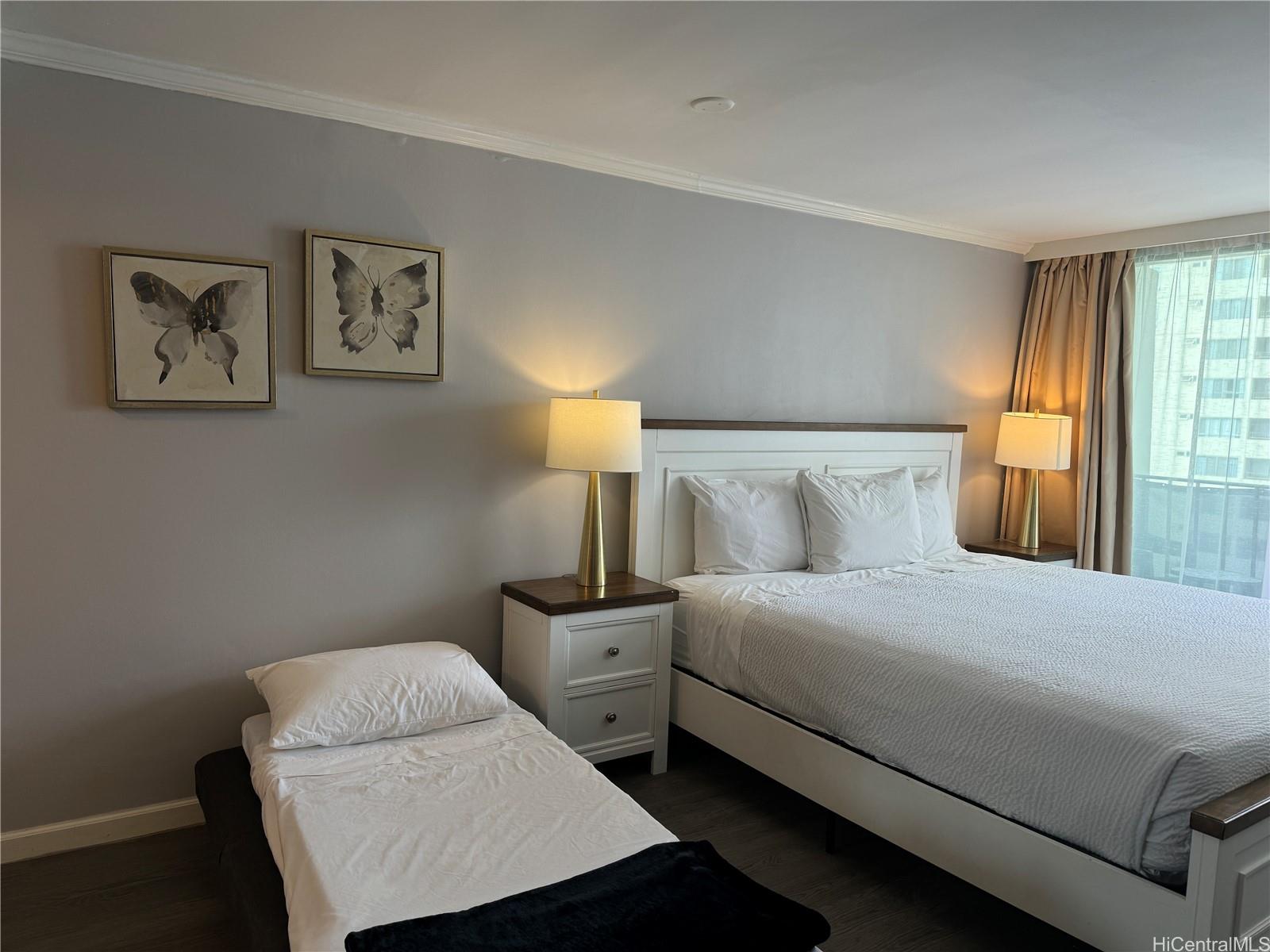 Bamboo condo # 805, Honolulu, Hawaii - photo 9 of 13